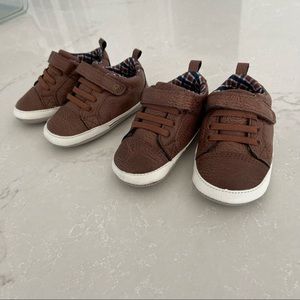 Surprize stride rite baby shoes sz 3 (12-18 mos) brown Velcro - twin boy set